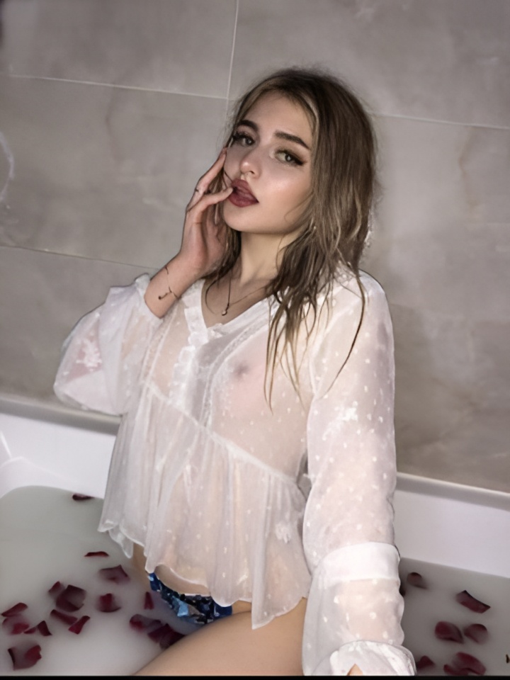 Ирма привлекальеная девушка из Луховиц цена от 2500 руб