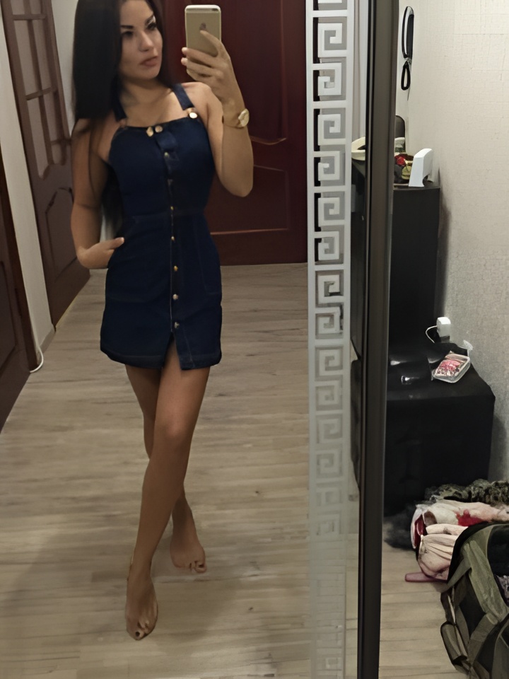 Лина привлекальеная девушка из Луховиц цена от 5000 руб