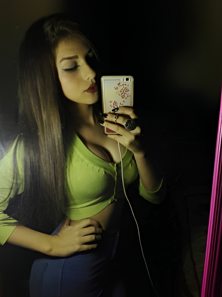 Индивидуалка Рената, доступна для личного знакомства от 5000 руб