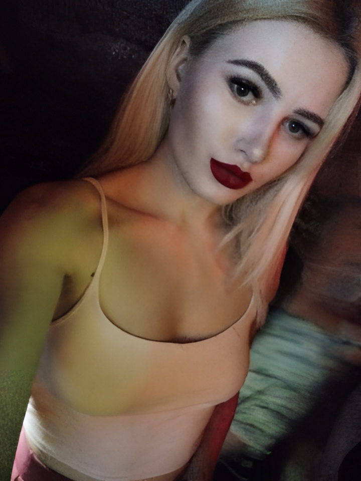 Светлана привлекальеная девушка из Луховиц цена от 5000 руб