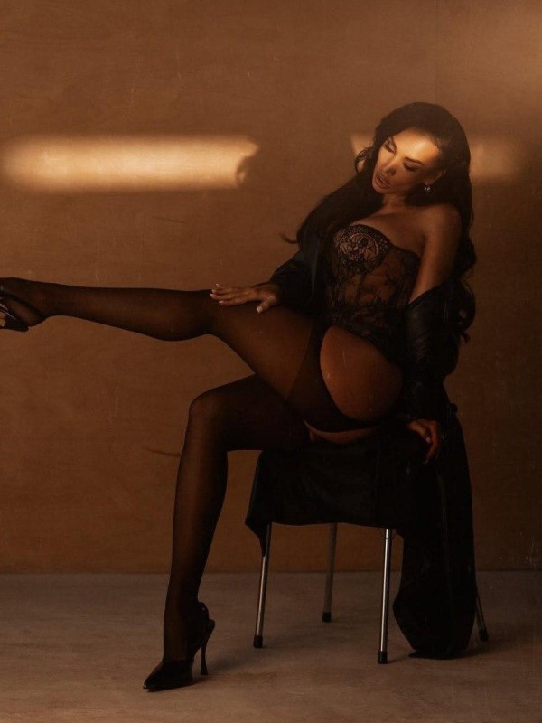 Таисия привлекательная девушка из Луховиц цена от 7000 руб